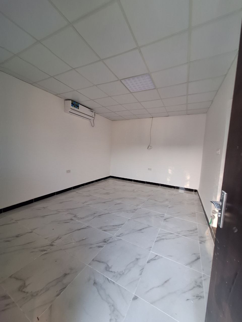 BRAND NEW SPACIOUS STUDIO ROOM AT MBZ 25 